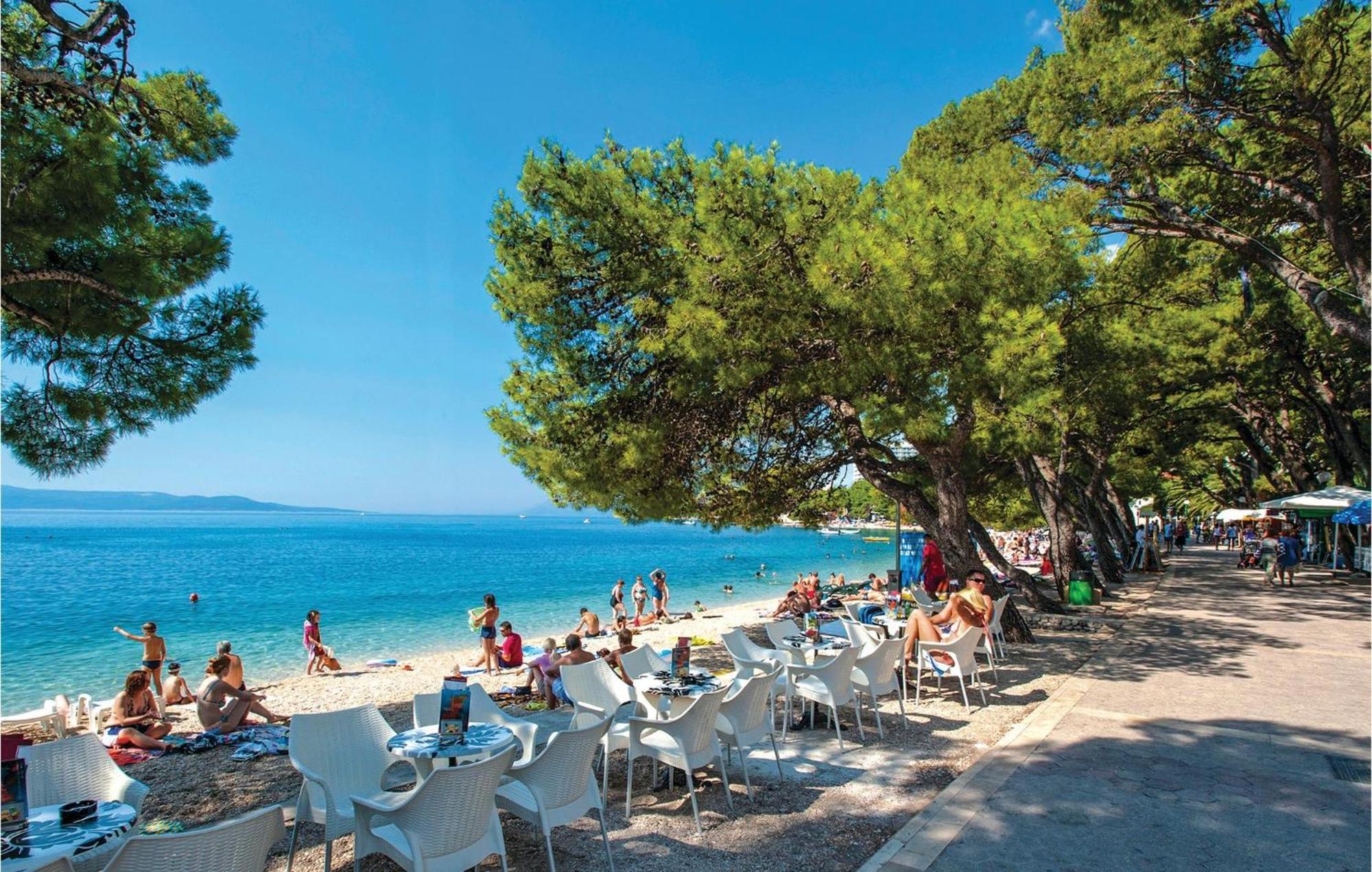 1 Bedroom Gorgeous Apartment In Makarska Eksteriør billede